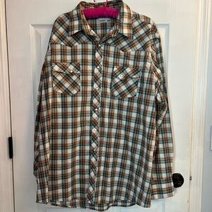 WRANGLER Pearl snap plaid button down shirt